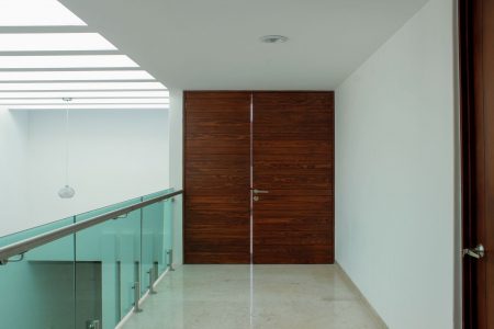 El arte de habitar la vanguardia: Claves y evolución del diseño de interiores contemporáneo en la arquitectura actual