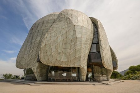 La arquitectura vernácula chilena: habitar el territorio entre el mar y la cordillera