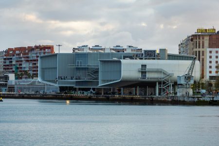 El espacio habitado por la luz: Un recorrido por la convergencia entre cine y arquitectura