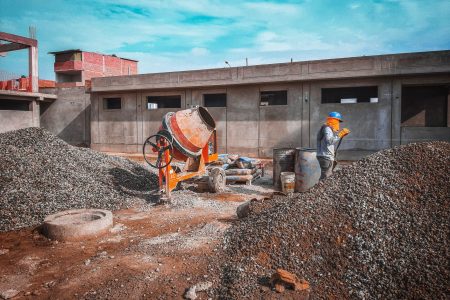 La materia del territorio: Poética, resistencia y cultura edilicia en la arquitectura chilena