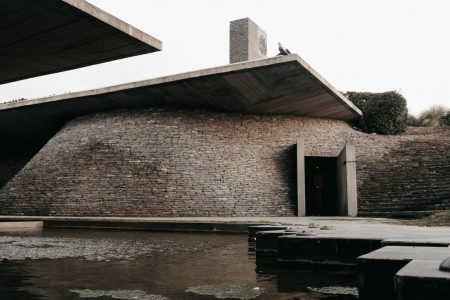 Arquitectura vernácula chilena: la identidad construida desde el territorio y la tradición