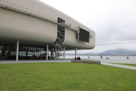 Arquitectura vernácula chilena: Identidad, materia y habitar en el paisaje del fin del mundo