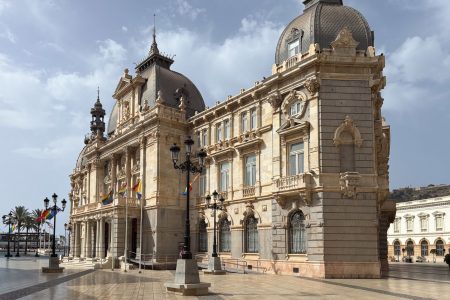 El arte de resucitar la memoria: Restauración del patrimonio arquitectónico y su valor cultural en Chile