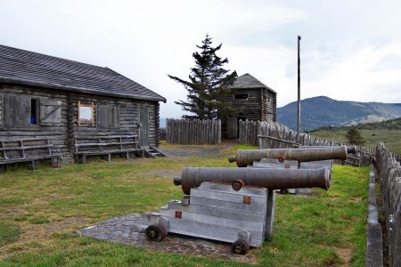 Formas de la tierra y la memoria: Un viaje por la arquitectura vernácula chilena