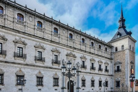 Un viaje a través del espacio y el tiempo: La historia de la arquitectura como espejo de la cultura humana