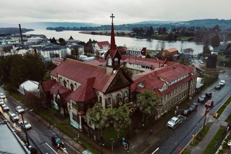 Evolución y formas del templo chileno: Un viaje por la arquitectura religiosa en Chile